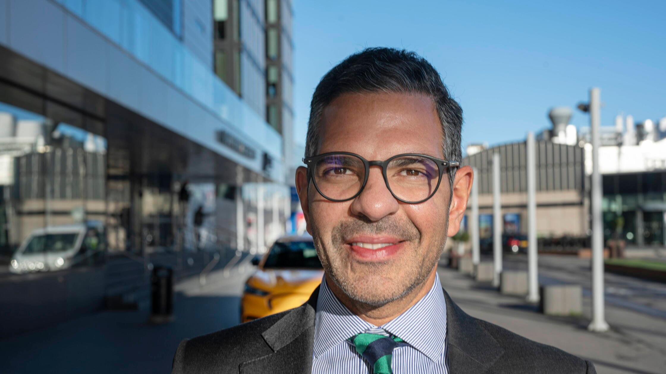 „Ich habe etwas geschluckt“ - Milliardär und Freund von Prinz William ... „Ich habe etwas geschluckt“ - Milliardär und Freund von Prinz William ...