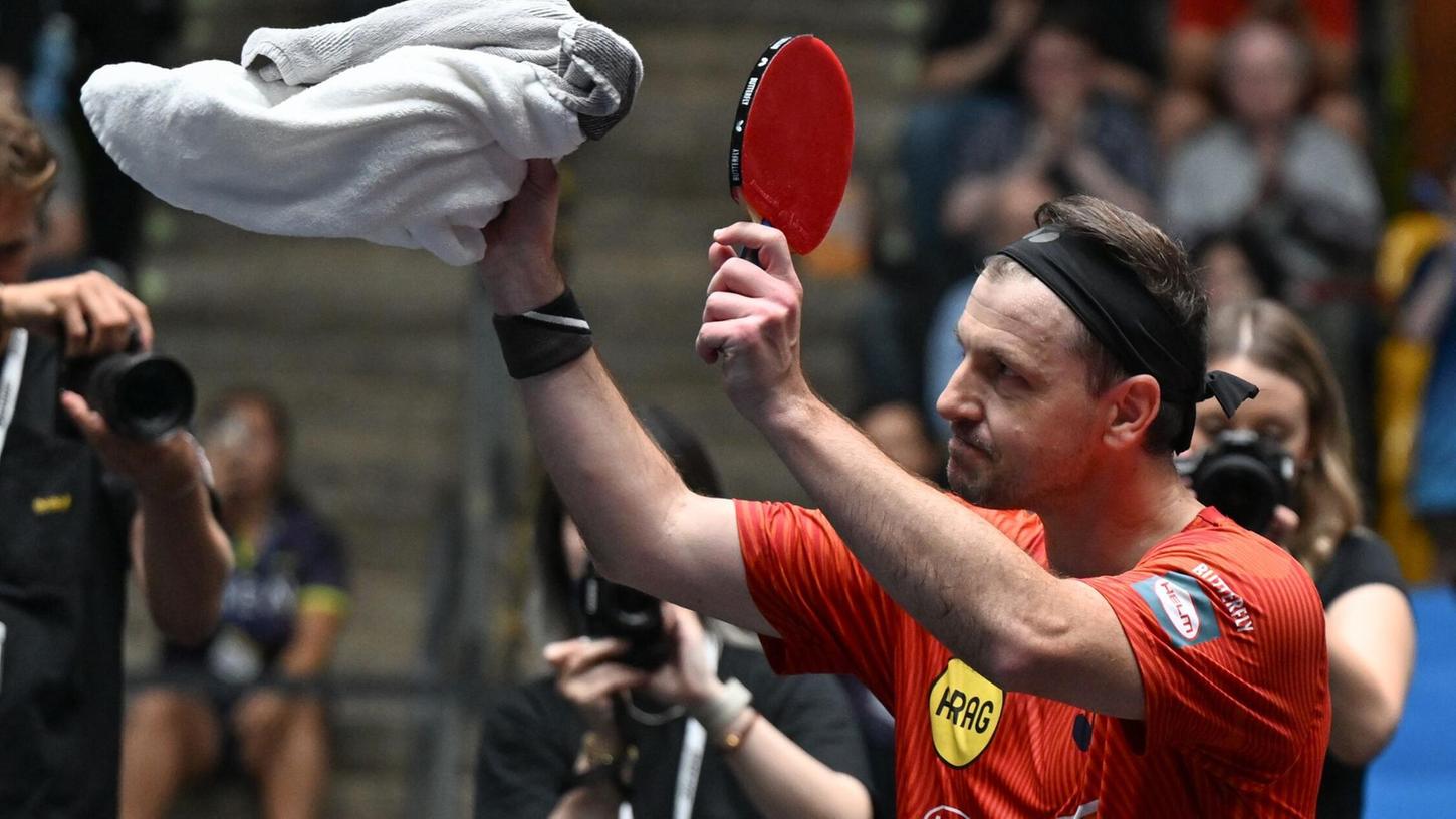 Abschied vom Tischtennis: Timo Boll nach dem letzten Spiel seiner Karriere. Abschied vom Tischtennis: Timo Boll nach dem letzten Spiel seiner Karriere.