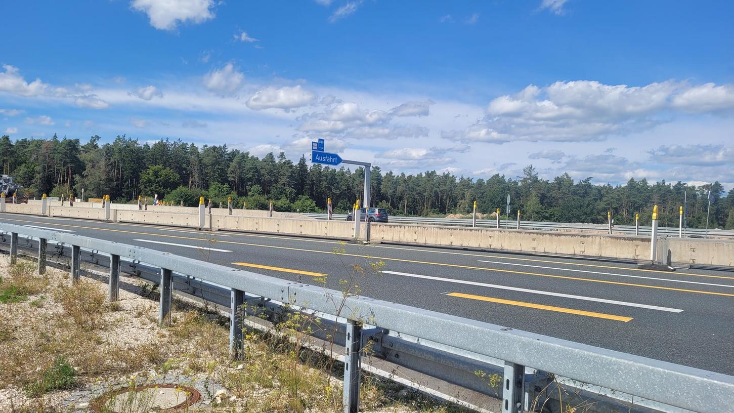 Die A6 bei der Anschlussstelle Schwabach-West. (Symbolfoto) Die A6 bei der Anschlussstelle Schwabach-West. (Symbolfoto)