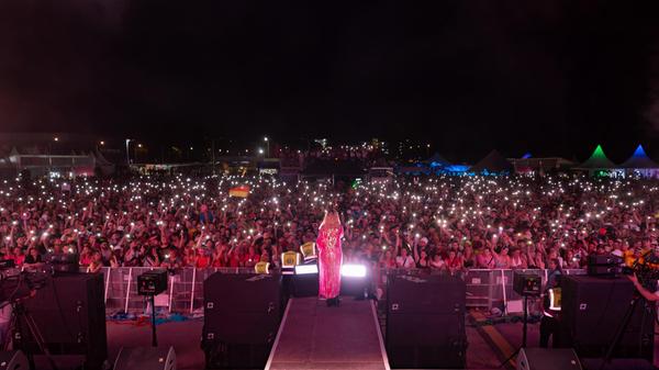 Seither tritt sie regelmäßig auf Mallorca und bei Party-Events in Deutschland mit Songs wie „Mallorca (da bin ich daheim)“ auf.
