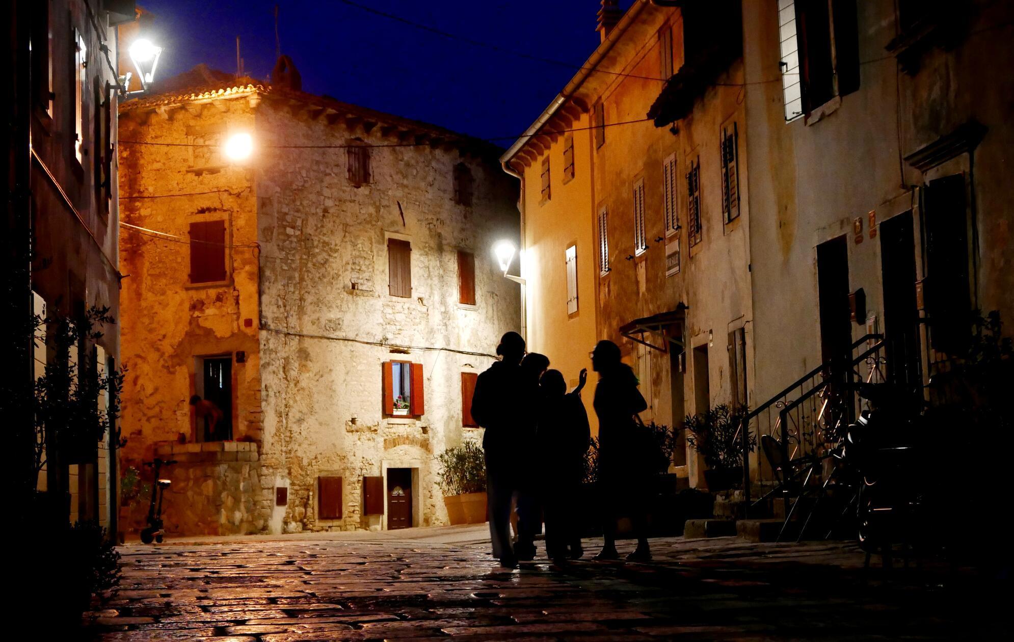 Das hübsche Bale am Abend - der Ort ist zum Glück nicht überlaufen.