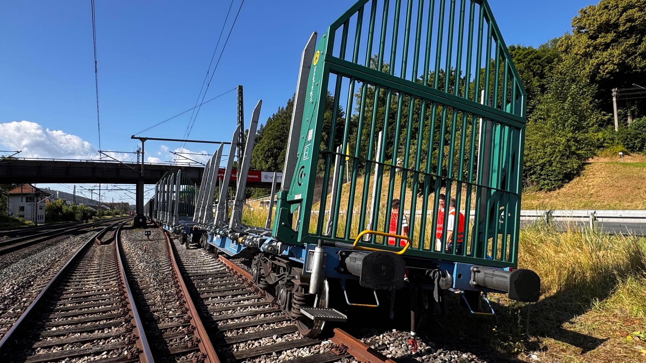 Bahnwaggon entgleist und Ã¼berrollt Arbeiter: 35-j