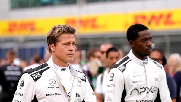 Brad Pitt (l) und Damson Idris1656.jpg