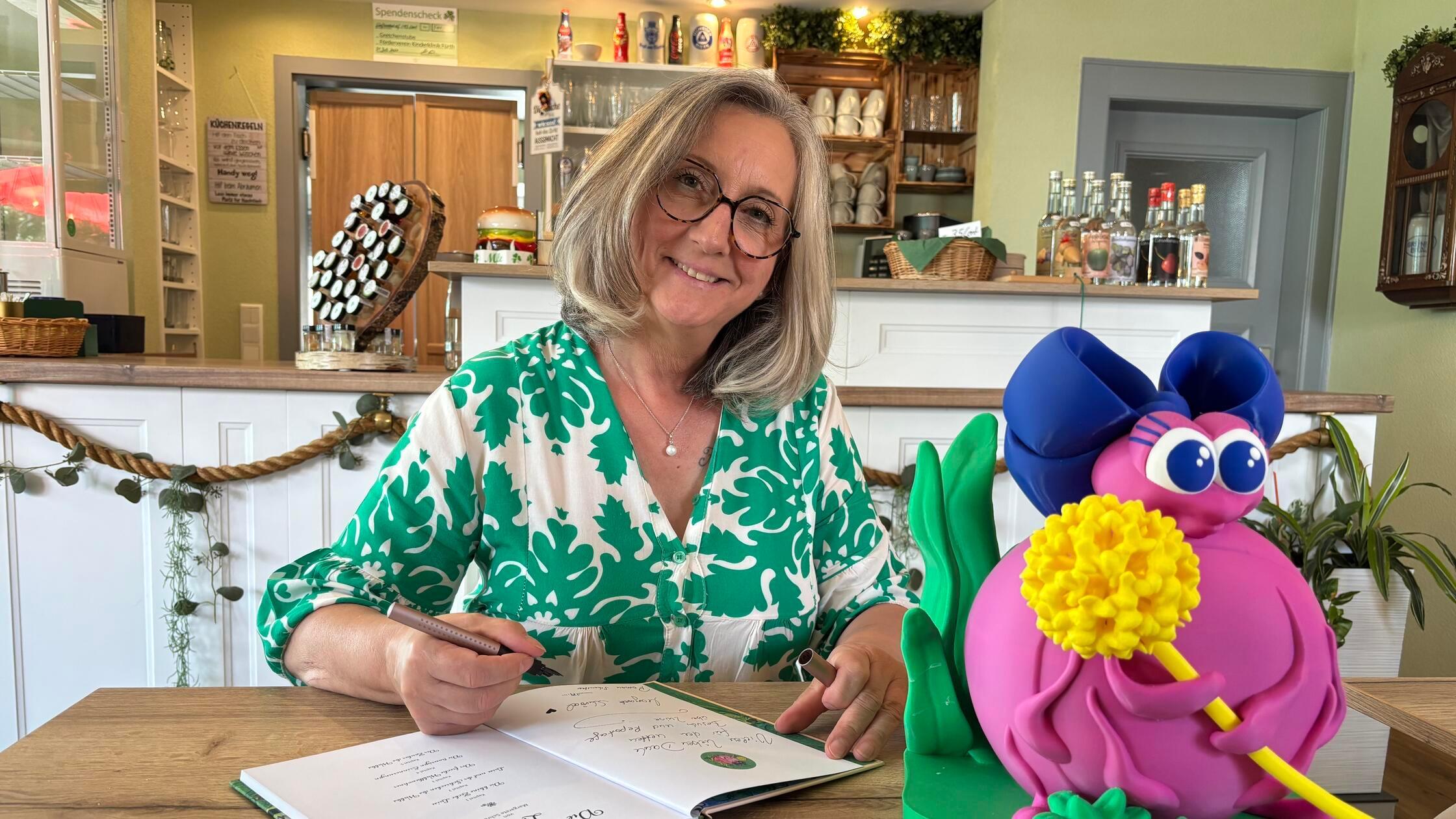 Margarete Schrödl, Gretchenstube, und Kinderbuch