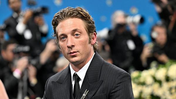 Jeremy Allen White1552.jpg