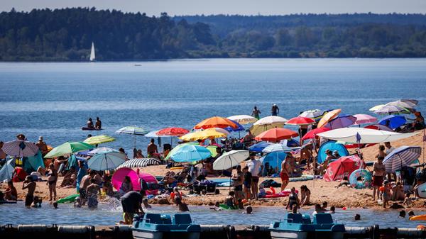 Heißes Sommerwetter am Brombachsee