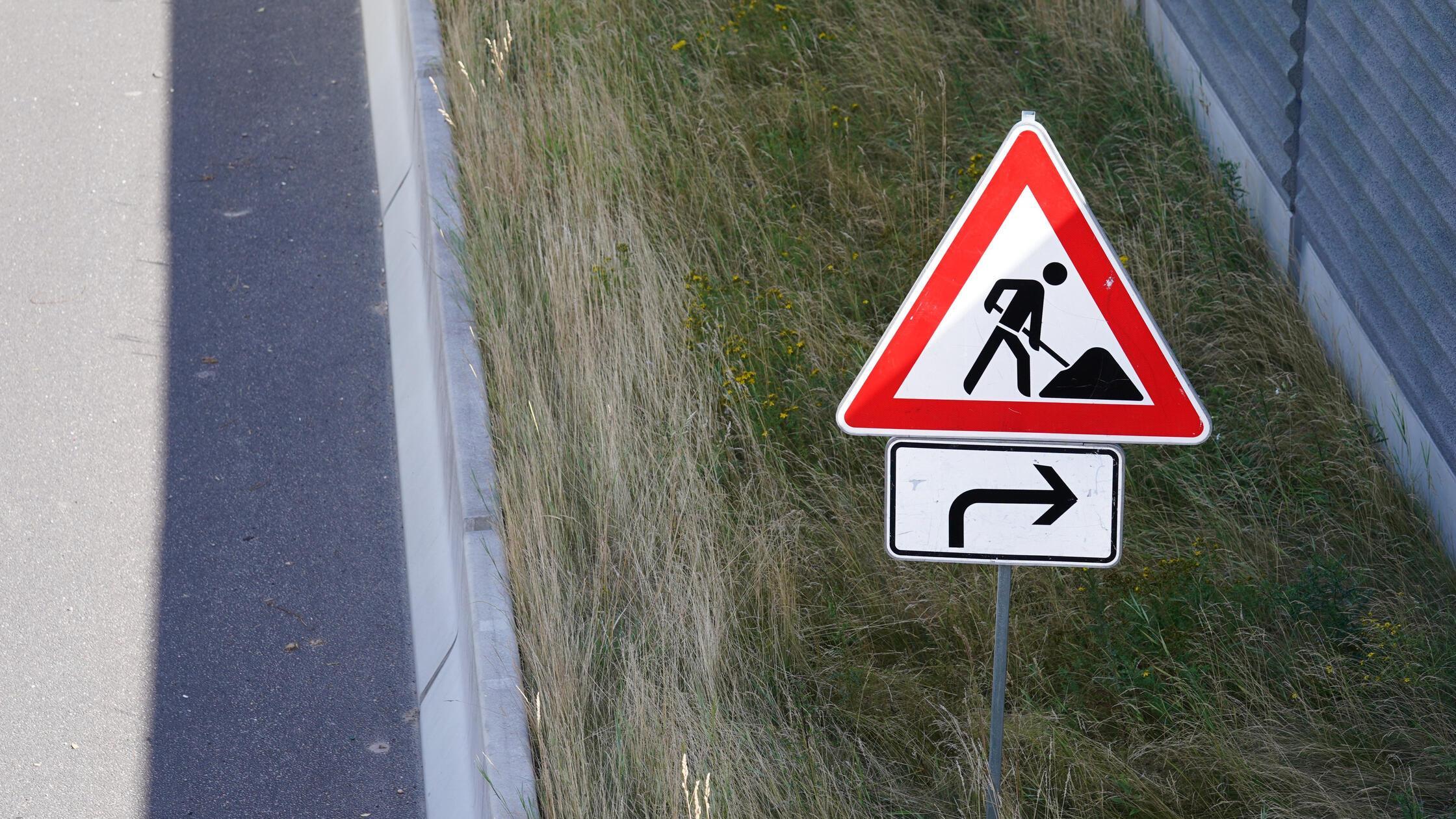 urn:newsml:dpa.com:20090101:240522-935-106844