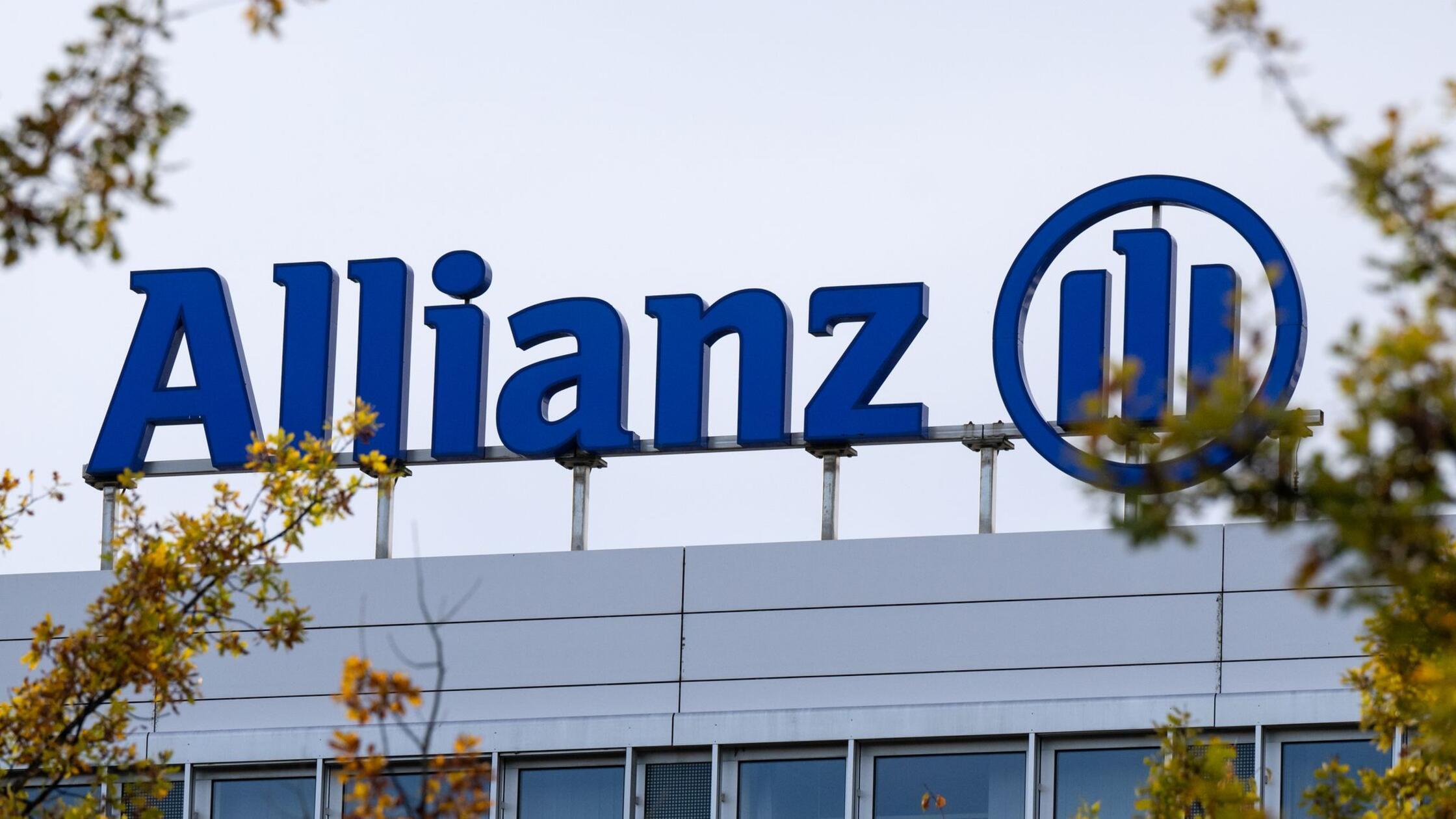 Allianz2090.jpg