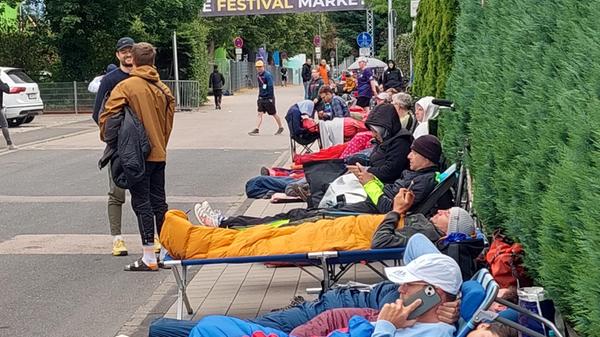 Eine Nacht unter freiem Himmel für einen sicheren