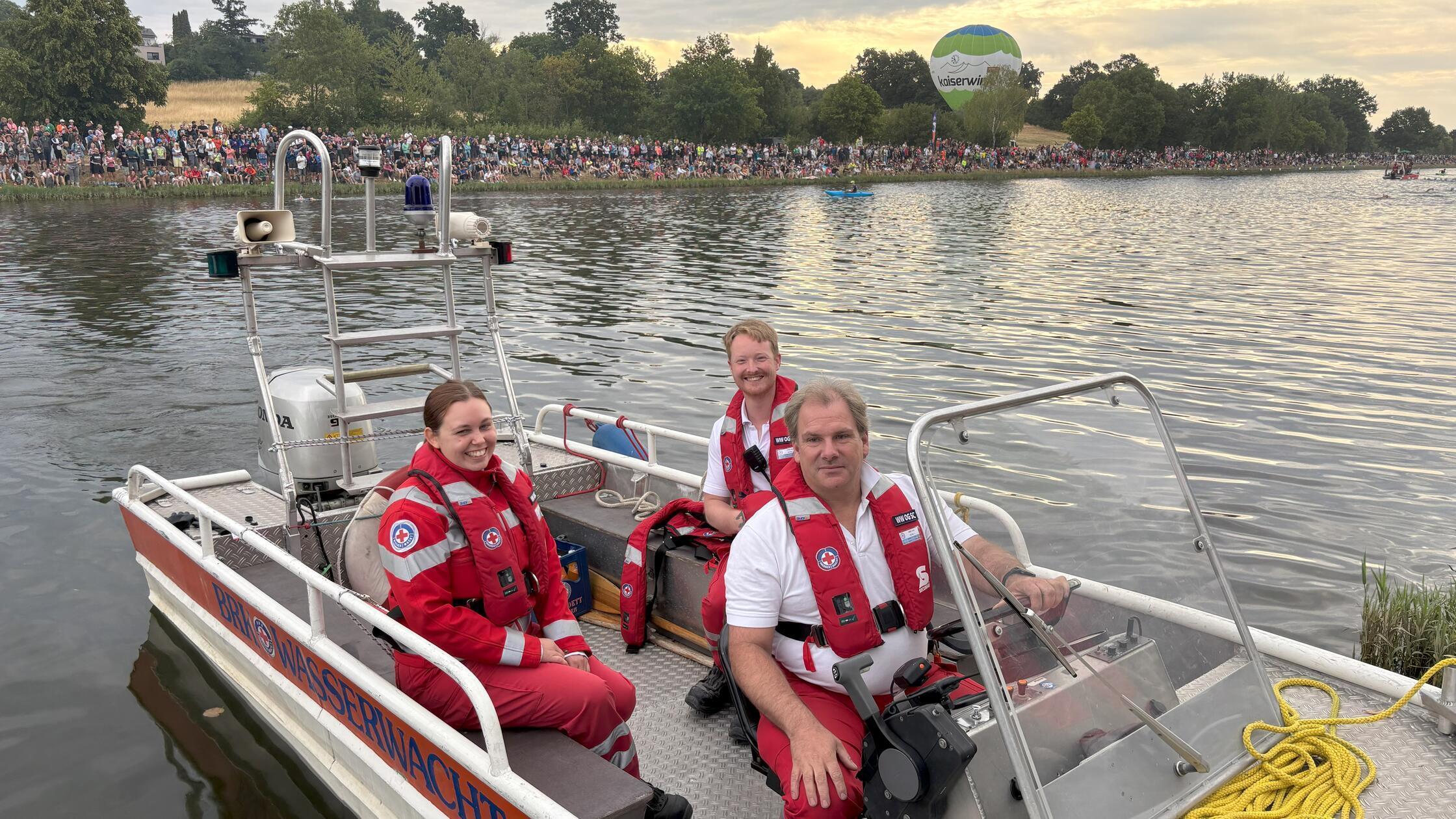 Wasserwacht beim Challenge Roth
