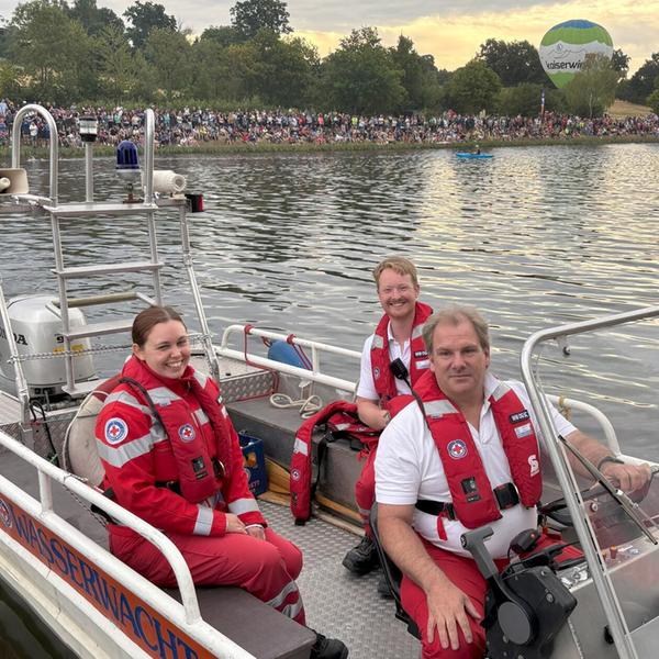 Wasserwacht beim Challenge Roth