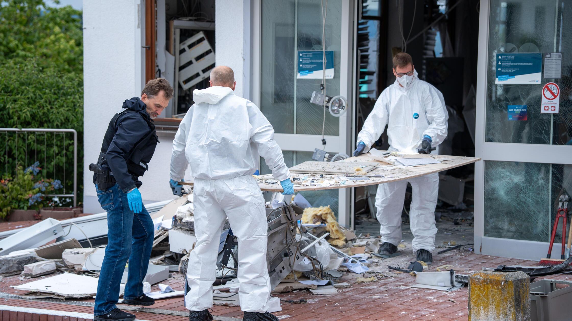 In der Nacht zum Montag (07.07.2025) haben Unbekan