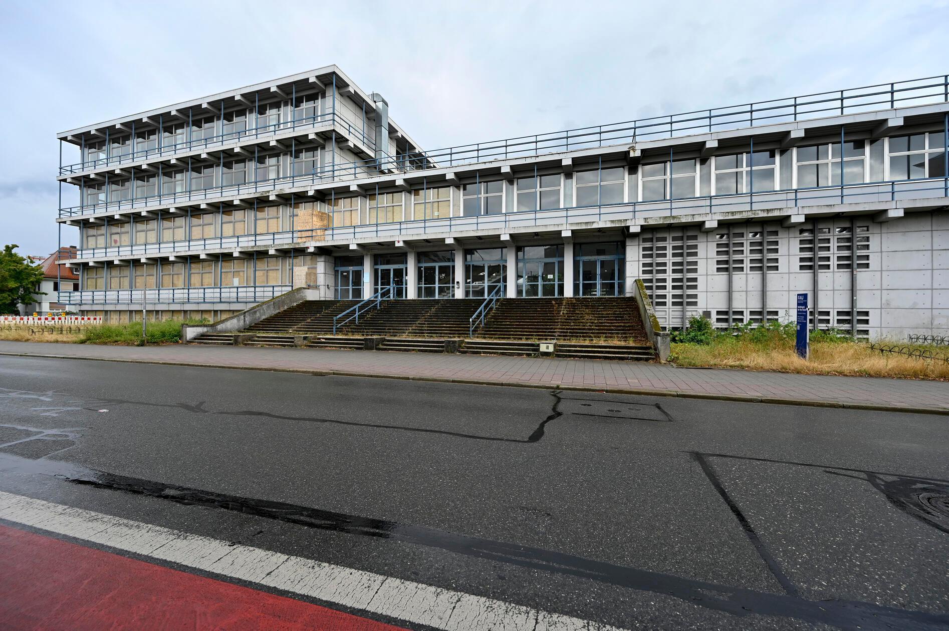 Neues H&ouml;rsaalgeb&auml;ude der FAU in der Henkestra&szlig;e 42