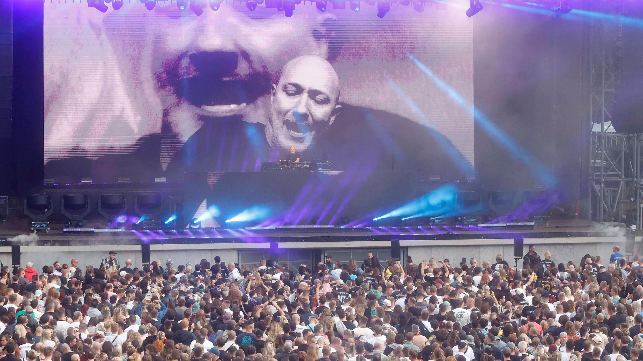 27.06.2025, Paul Kalkbrenner, DJ, im Konzert live 