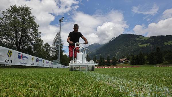 Während die Vorbereitungen in Südtirol auf Hochtouren liefen, gab es am Sonntagmorgen für die Spieler noch eine regenerative Einheit am Valznerweiher.
