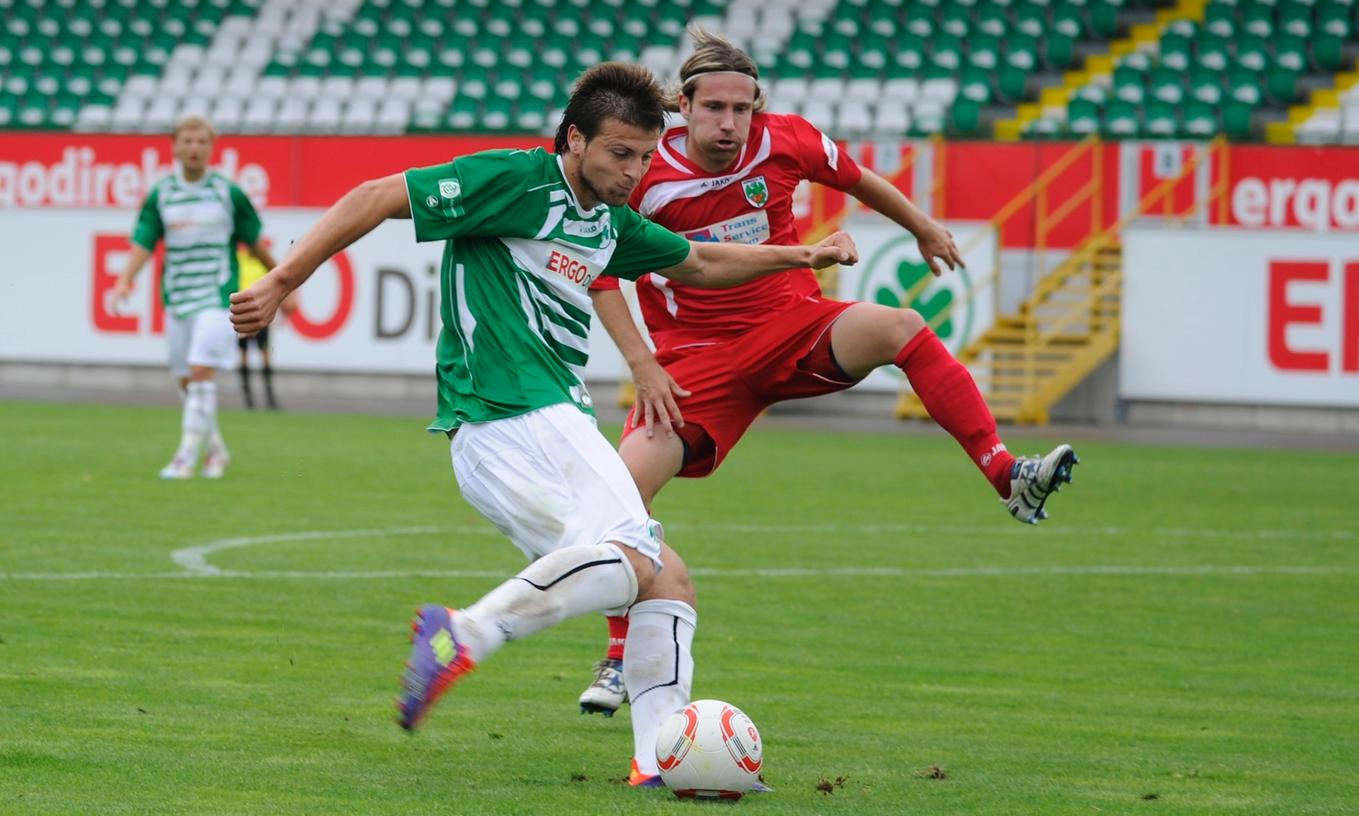 Traf beim 22:0 in Geschwand gleich sechs Mal: Ilir Azemi, hier im Regionalligaspiel gegen Wormatia Worms.