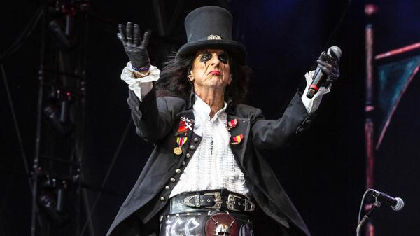 Alice Cooper live beim 'Scorpions & Friends Coming