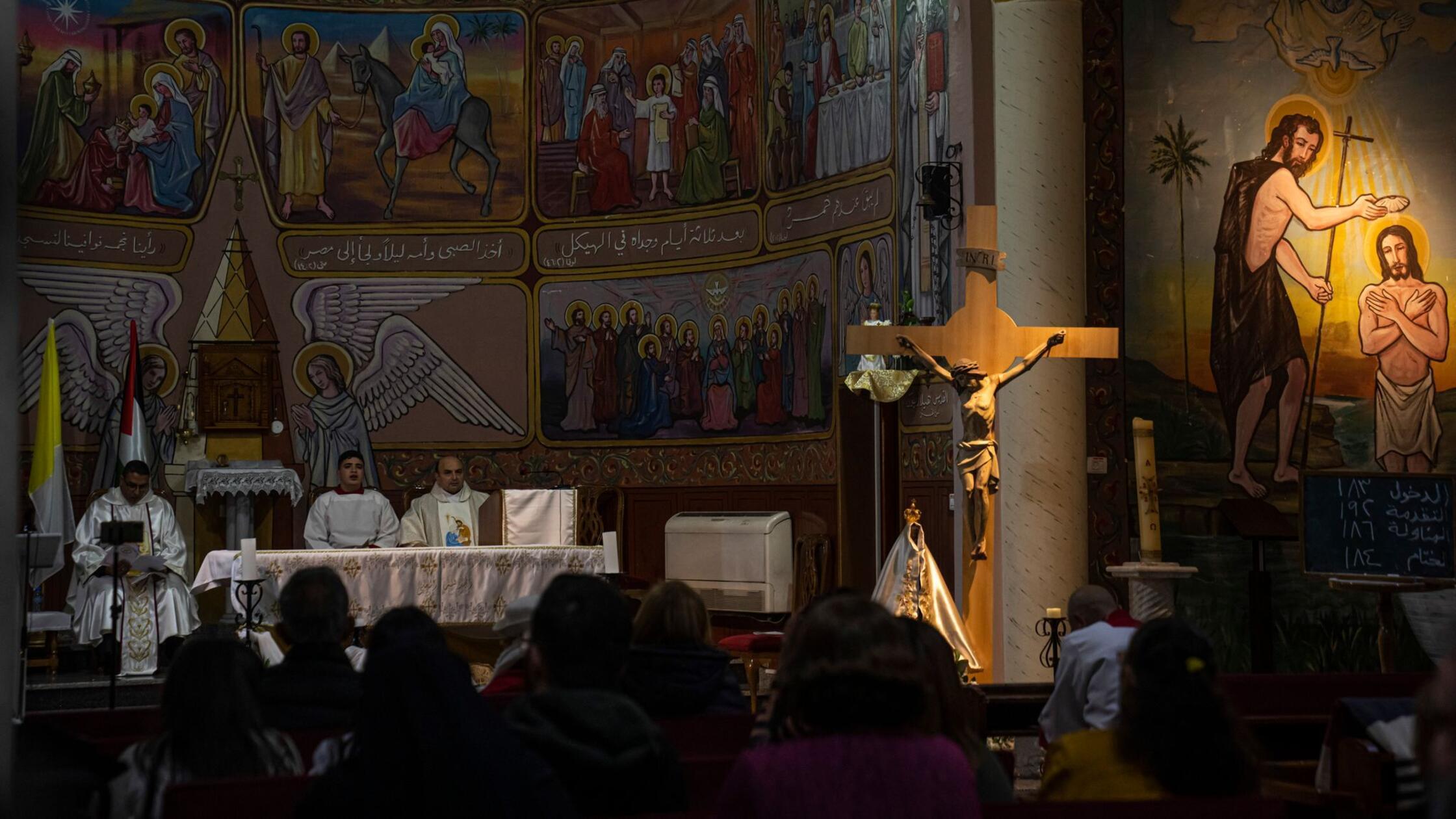 Kirche bei Angriff getroffen - Papst fordert Gaza-Waffenruhe