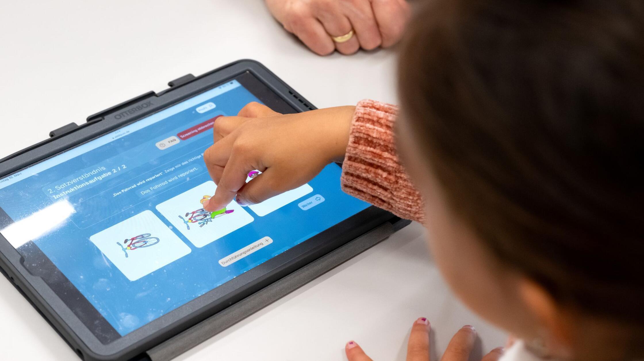 Genug Kita-Plätze mit Sprachkurs? Bilanz erst im Herbst