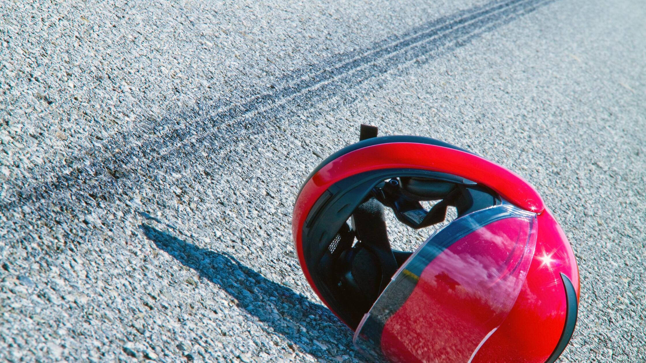 Wieder tödlicher Biker-Unfall in Franken: 28-Jähriger kommt von Straße ab und stirbt noch vor Ort