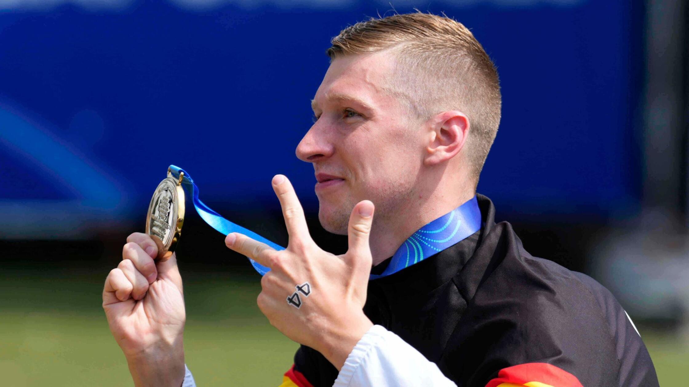 Wellbrock verblüfft mit Gold-Triple bei WM: „Mega happy“