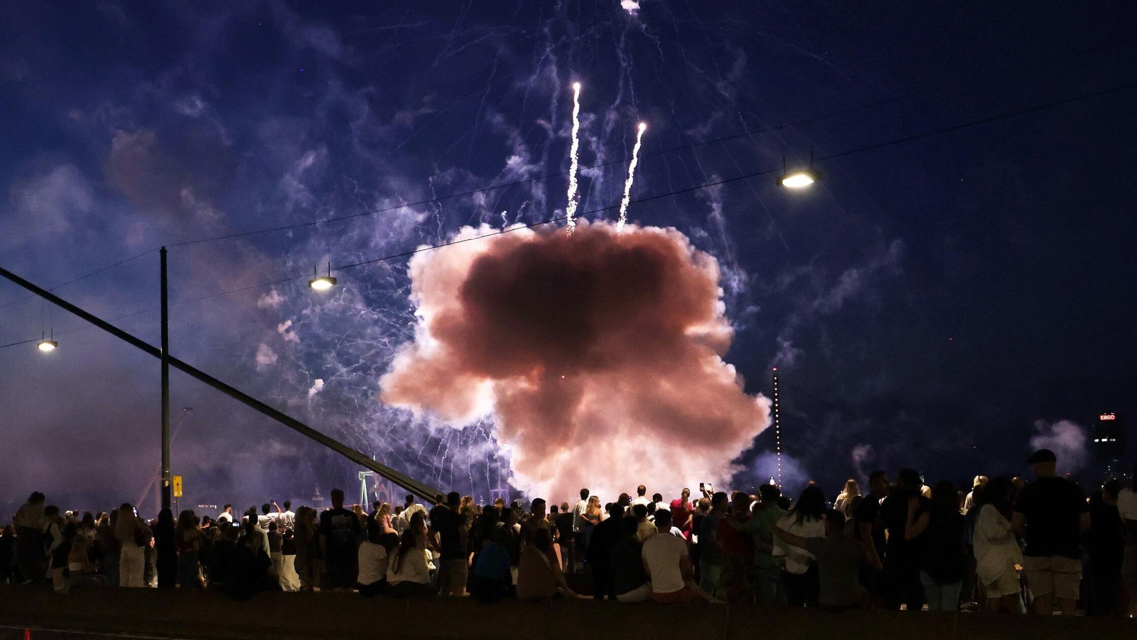 Feuerwerksunglück: Hinweis auf umgekippten Startbehälter