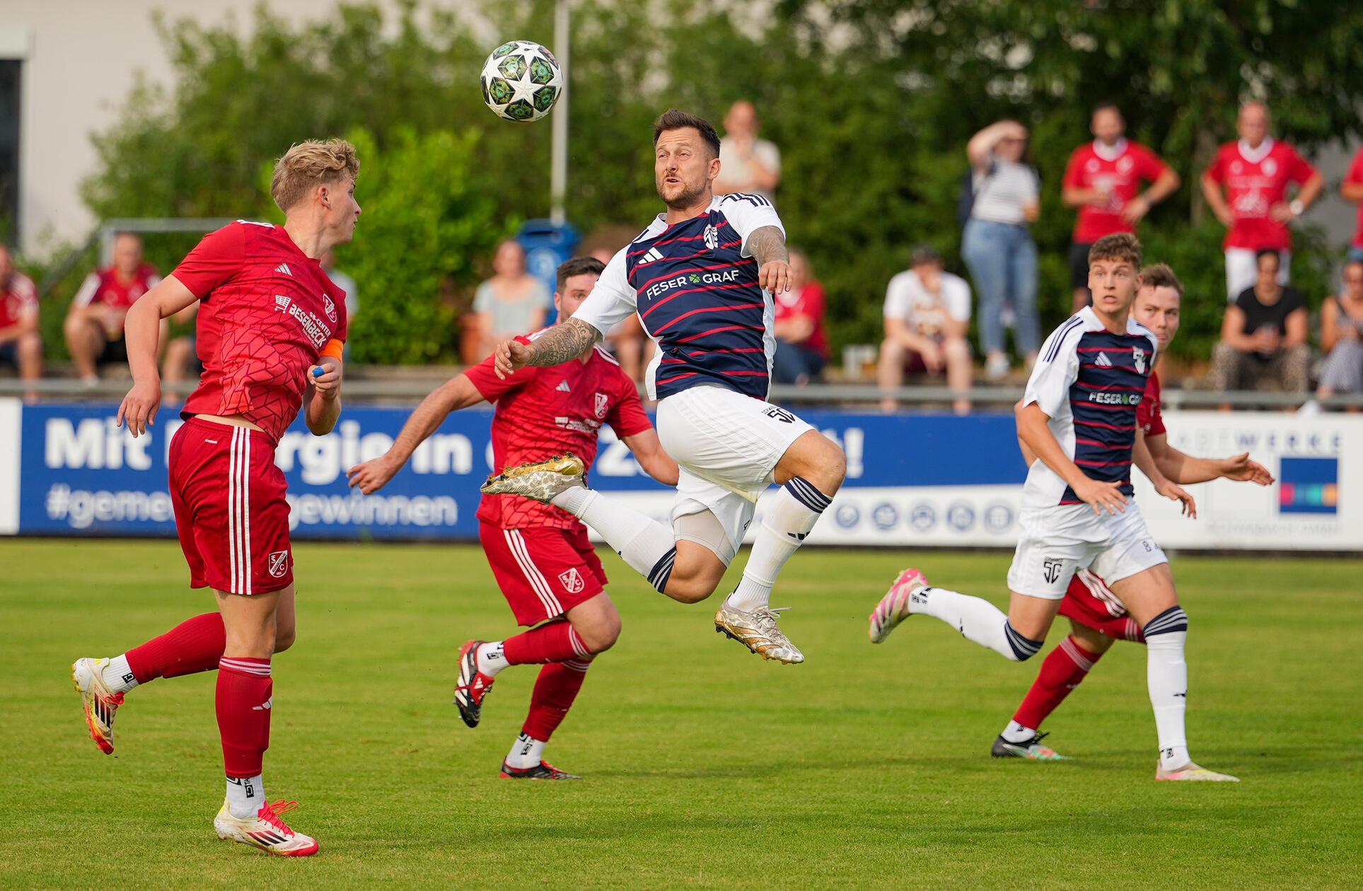 Alle Bilder vom Auftaktsieg des SC 04 Schwabach über Aufsteiger TSC ...