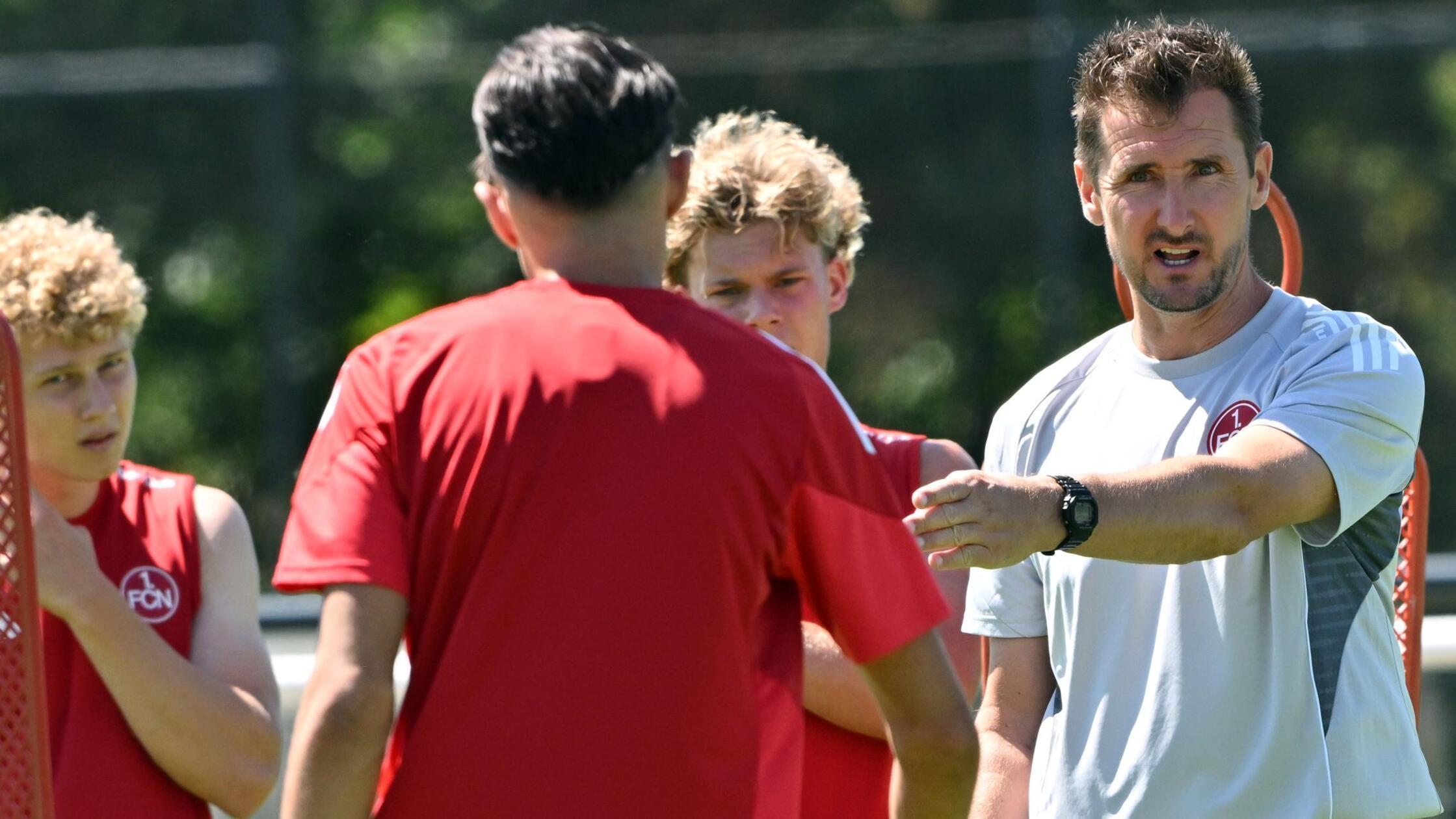 Klose po preizkusu 'Kluba' nezadovoljen z igro proti Bielefeldu