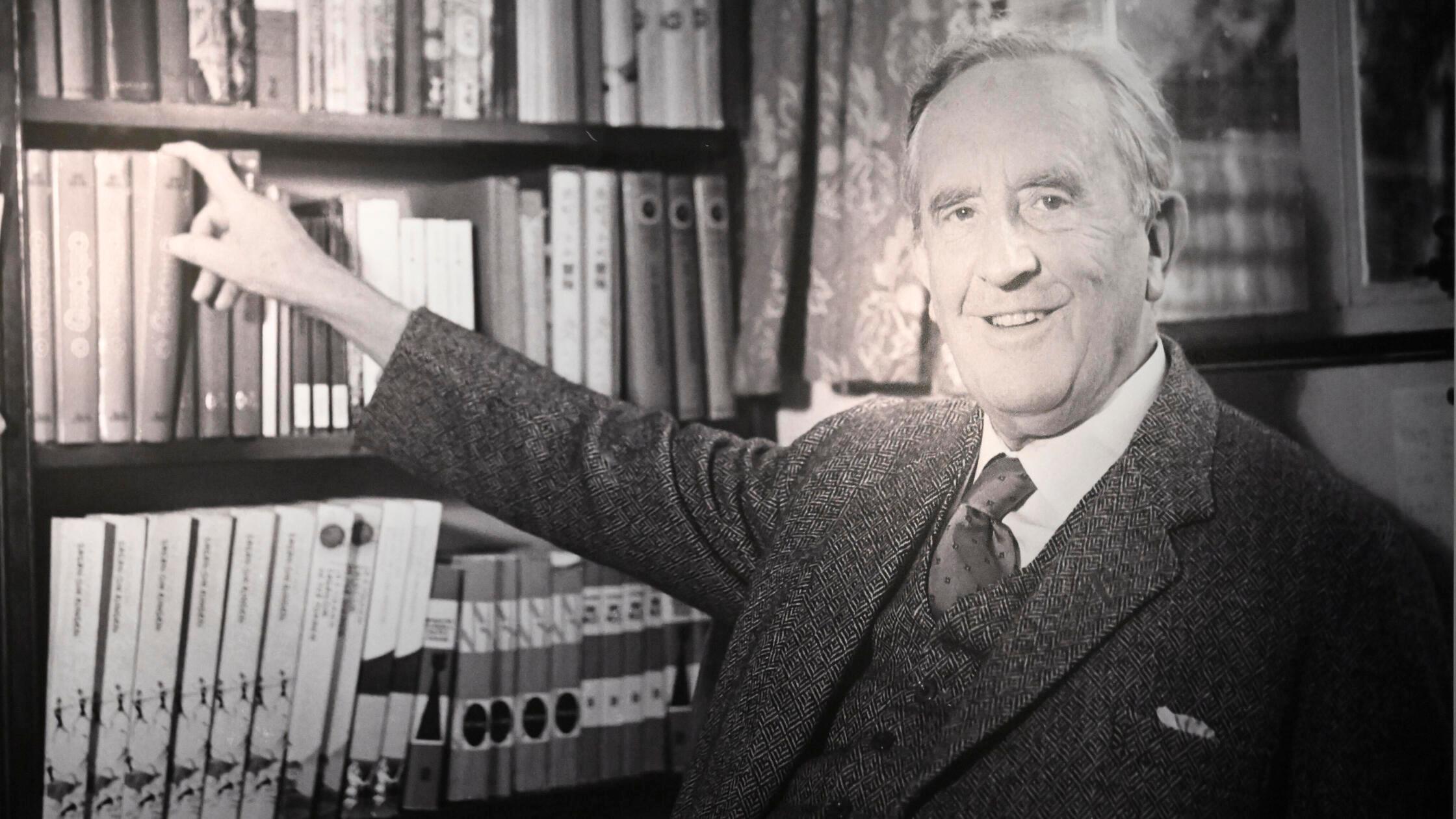 Press preview of the exhibition "TOLKIEN. Man, Pro