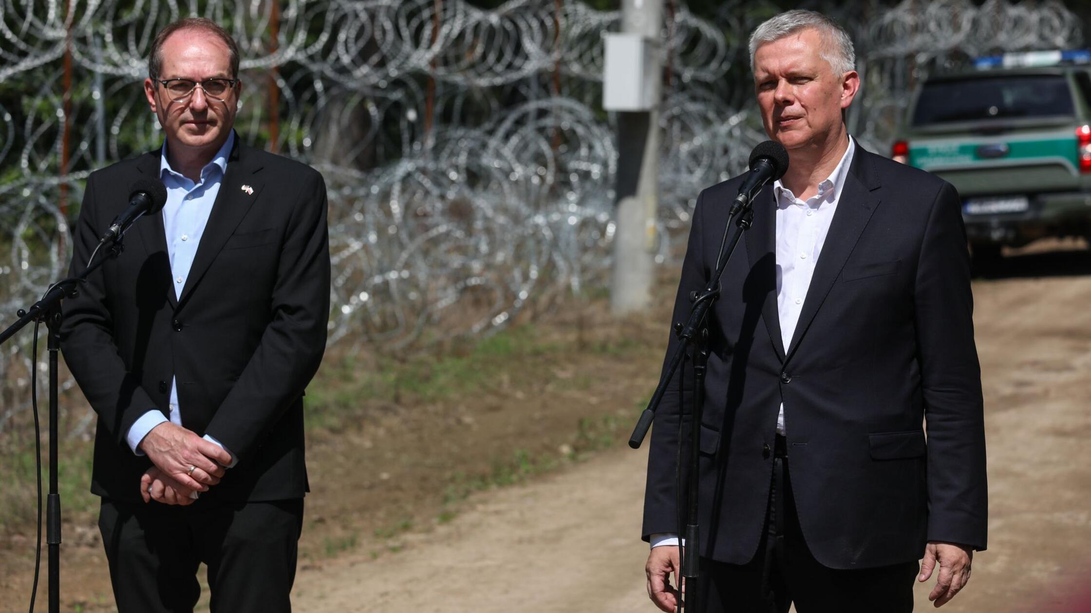 „Migration als Waffe“: Dobrindt zu Besuch in Polen