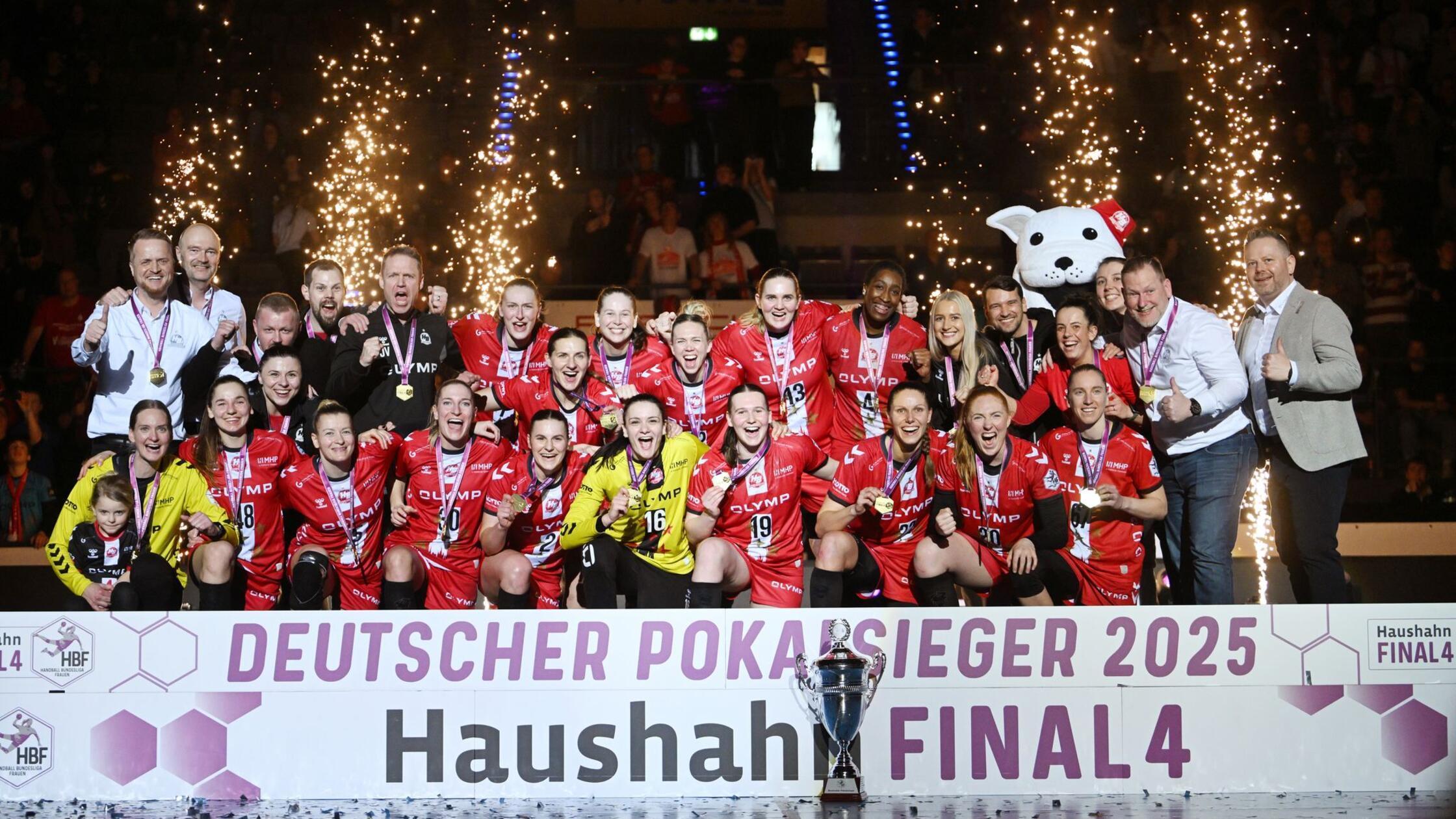 Insolvenzantrag: Frauenhandball-Meister bangt um Zukunft