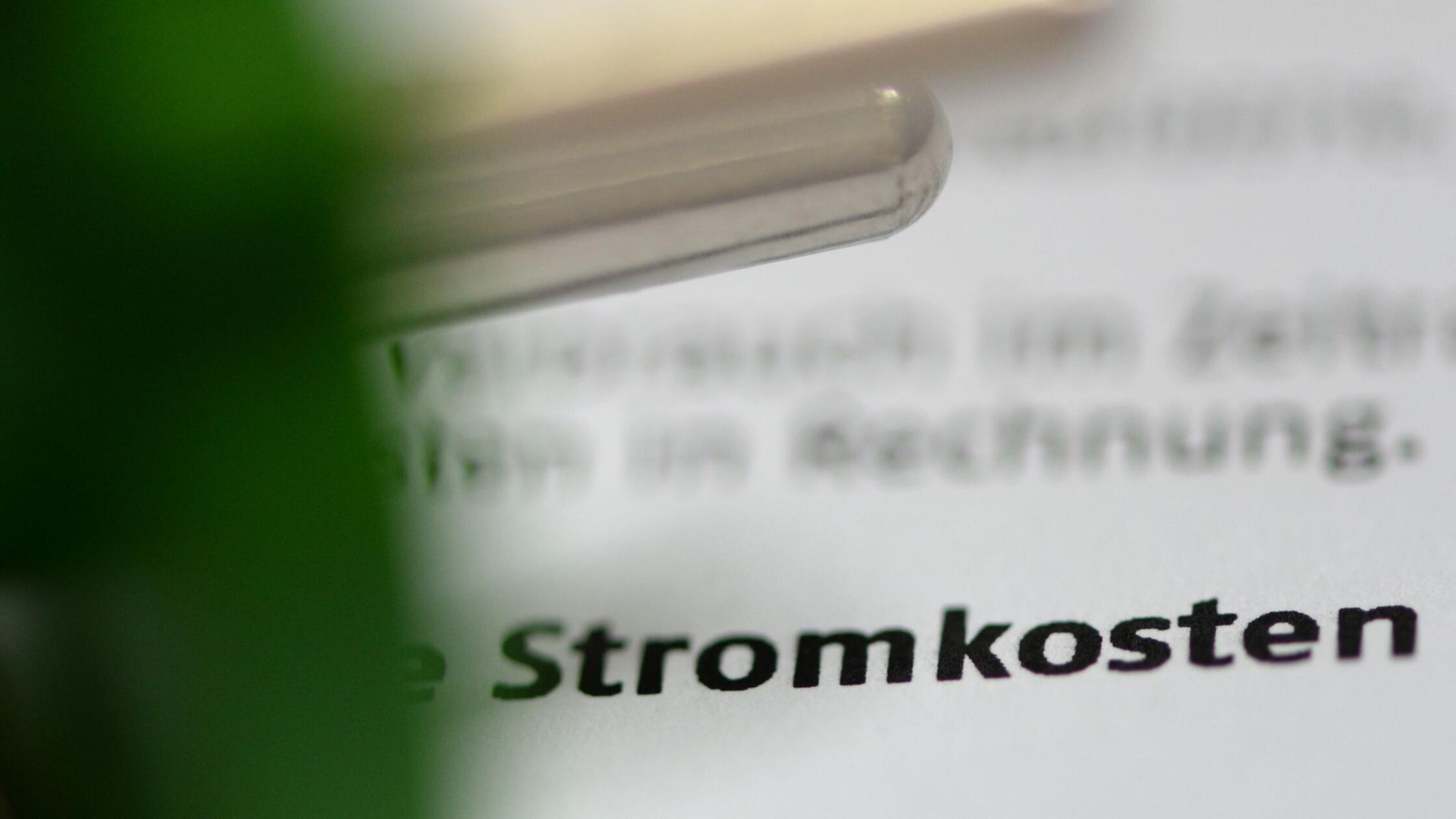 Reiche: Entlastung bei Stromkosten muss bei Kunden ankommen
