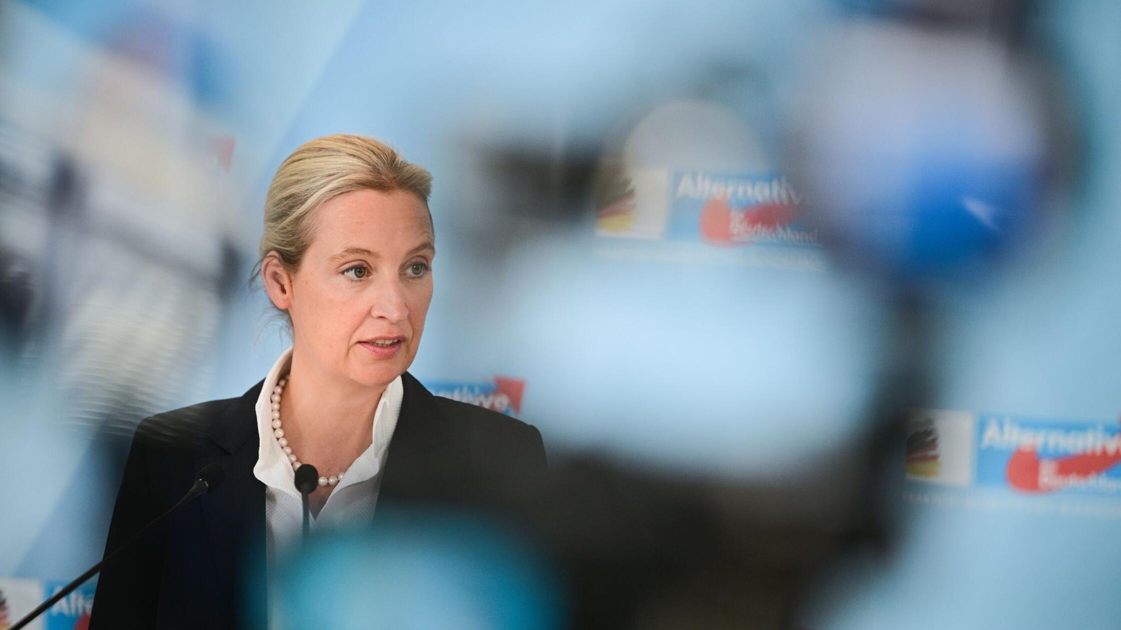 Weiter Wirbel um Weidel-Besuch in Regensburg