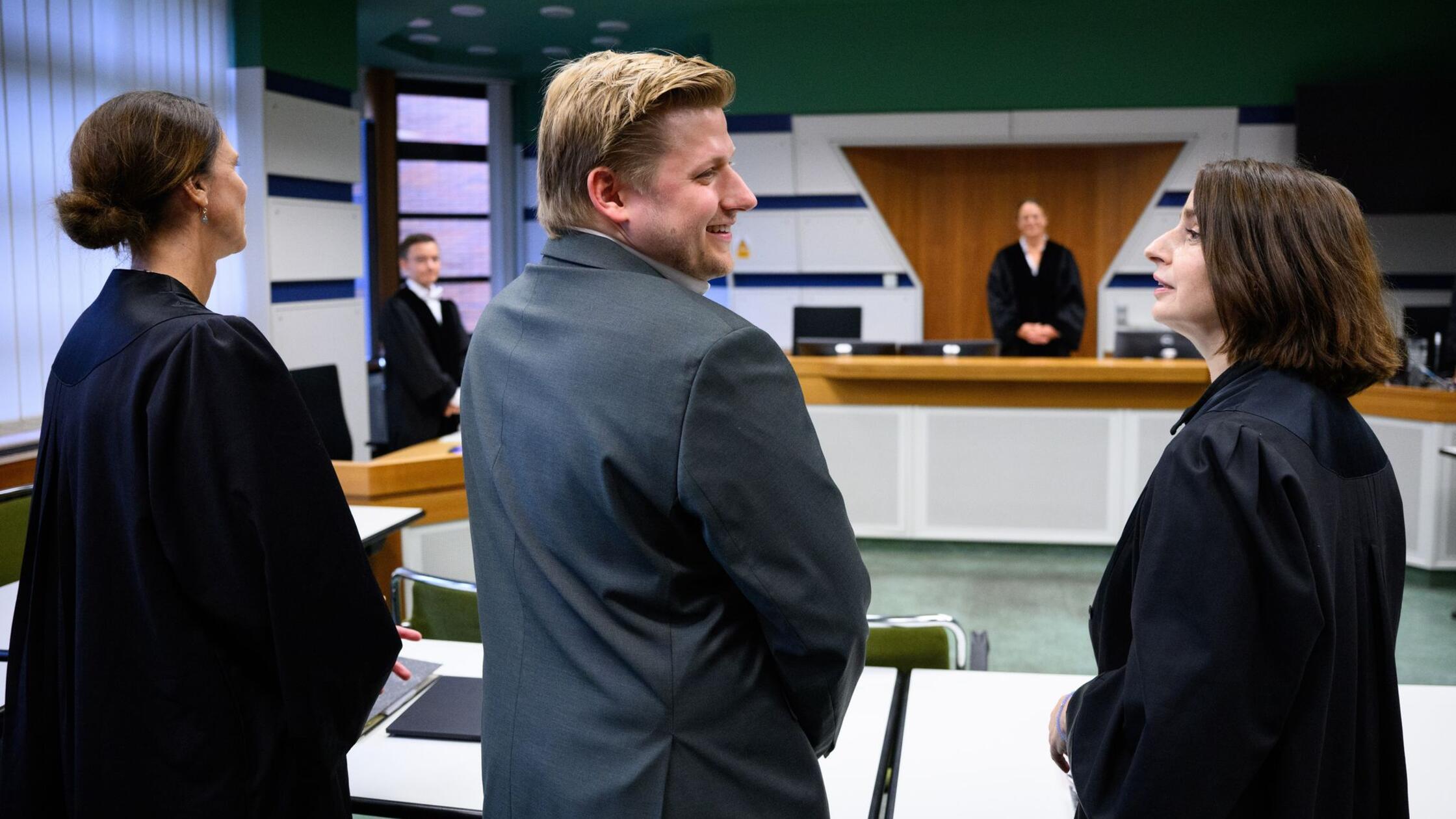 Nach Witz über Trump-Attentat: Freispruch für El Hotzo