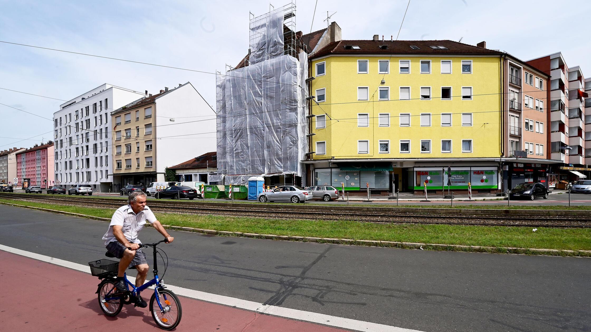 Wichtige Verkehrsader im Süden von Nürnberg gesperrt: wochenlange Umleitungen durch Baumaßnahmen