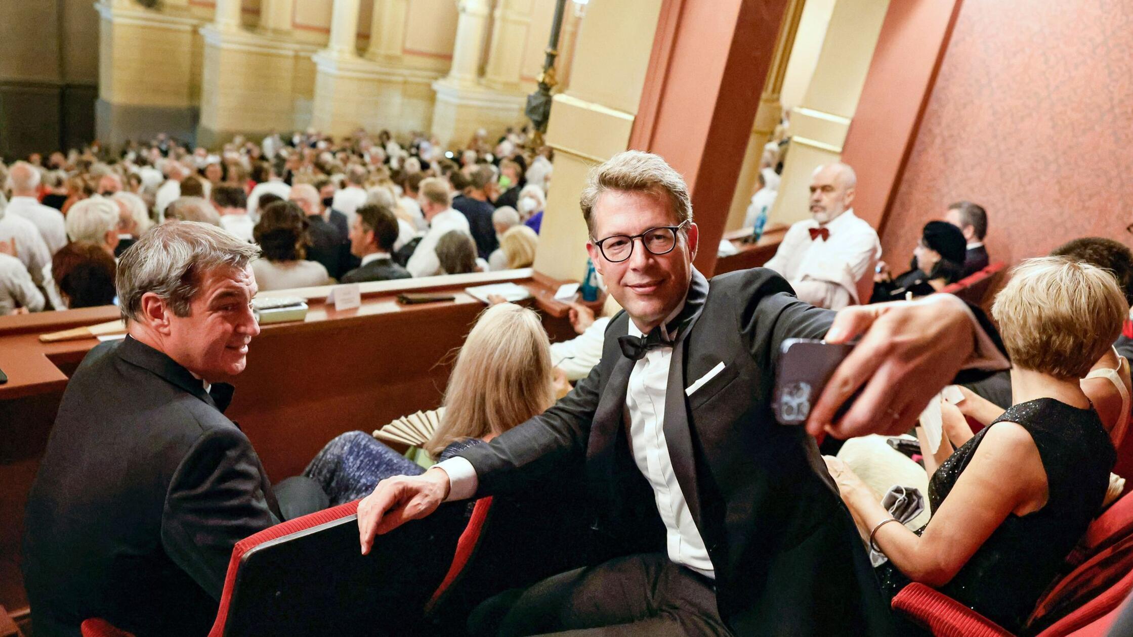 Bayreuth se sooča s finančnimi težavami, kljub pričakovanemu rdečemu preprogi