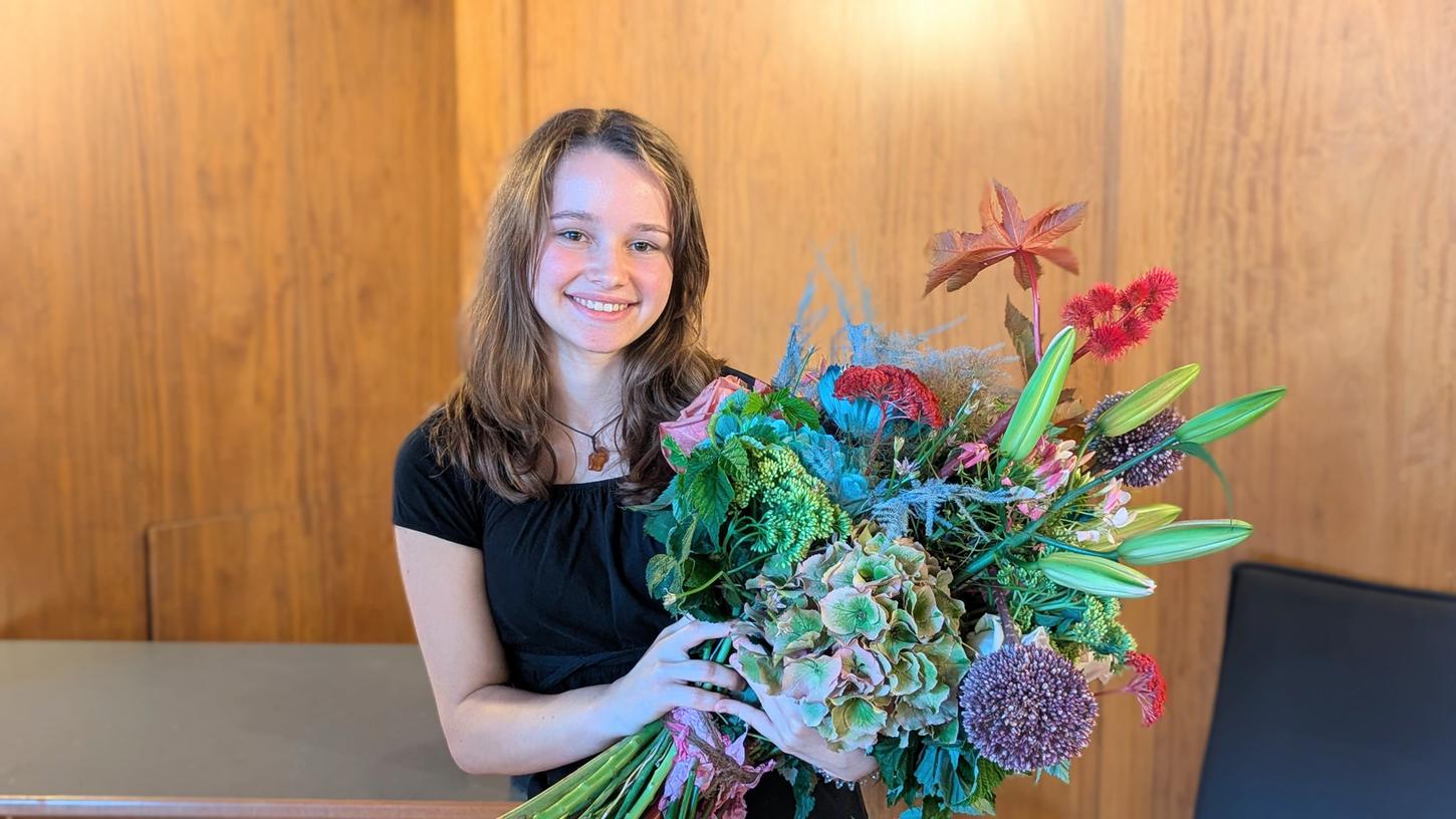 Das neue Nürnberger Christkind 2025/2026 heißt: Nora Falk Das neue Nürnberger Christkind 2025/2026 heißt: Nora Falk