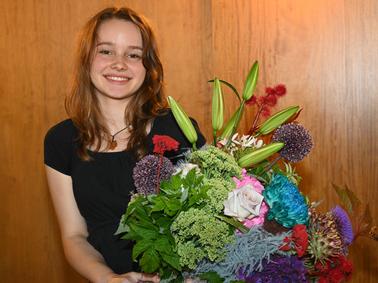 Blonde Locken, goldene Krone und Engelskostüm: Alle Nürnberger Christkinder damals und heute Blonde Locken, goldene Krone und Engelskostüm: Alle Nürnberger Christkinder damals und heute