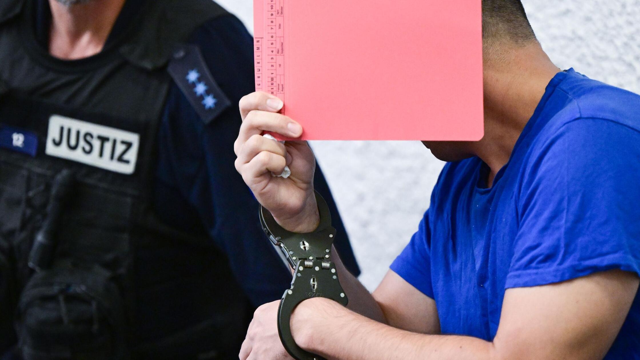 Sprachlehrerin erwürgt - 38-Jähriger verurteilt