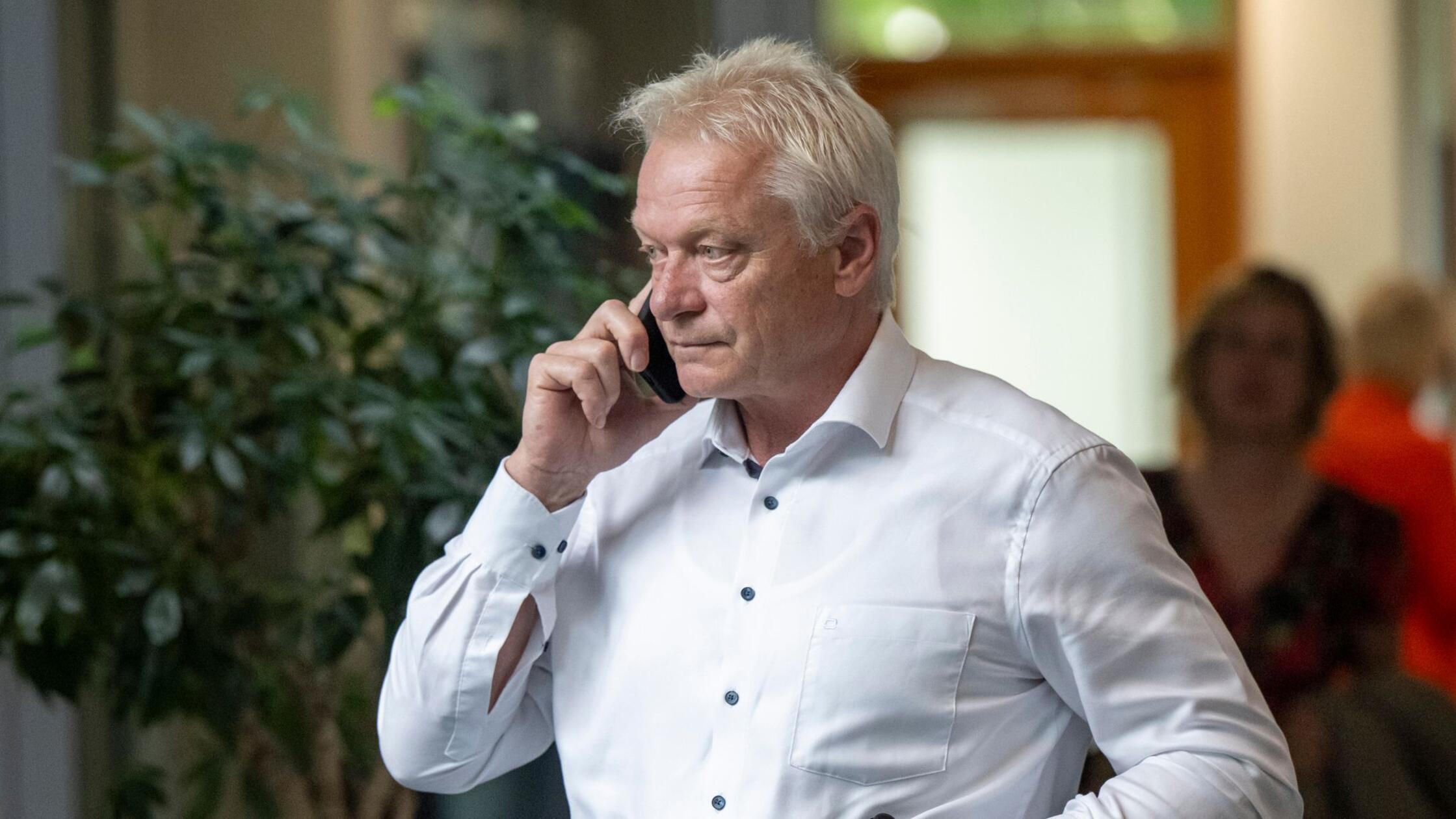 Foodwatch zahteva vpogled v poročilo o nadzoru mesnice nemškega ministra