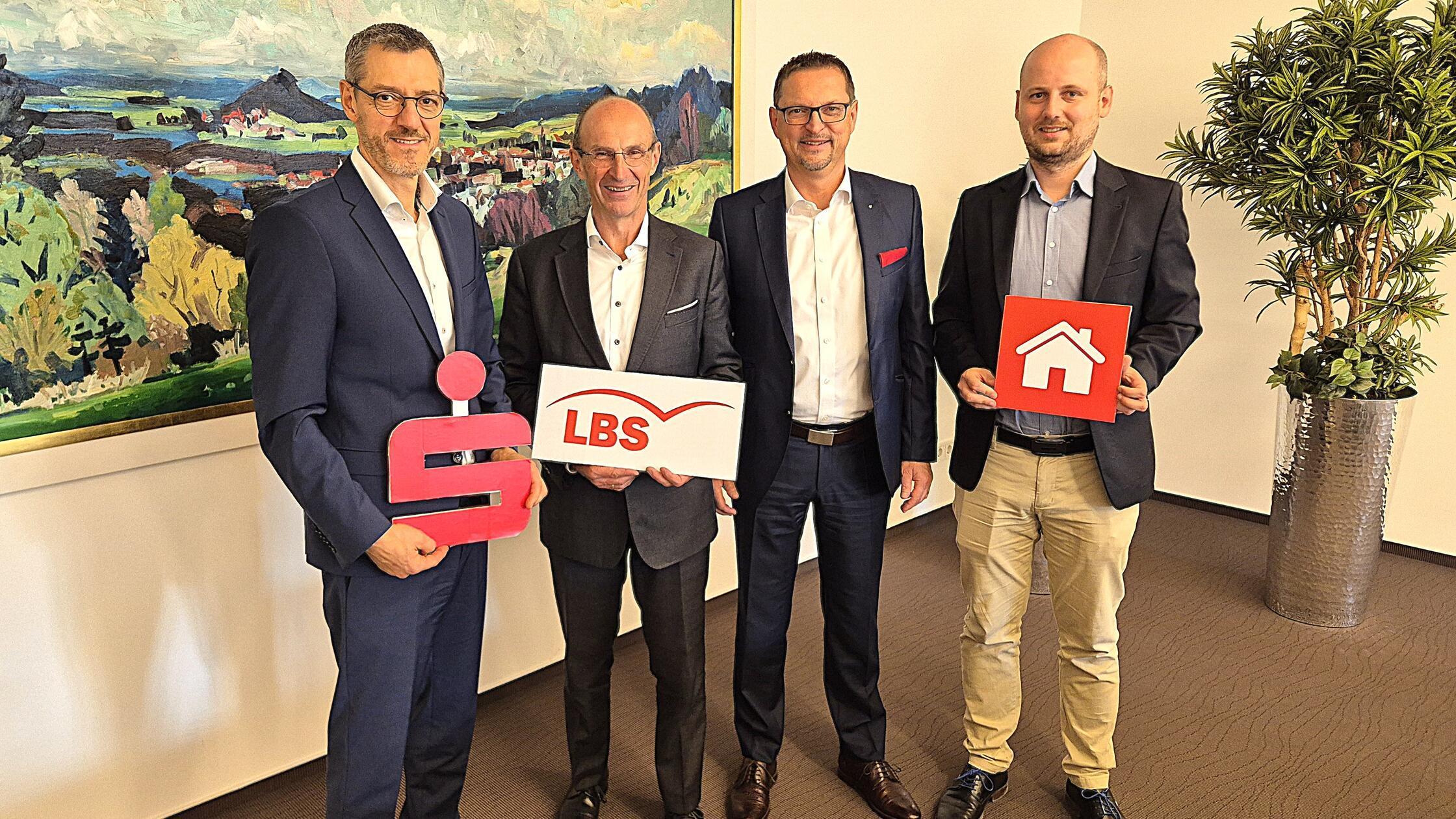 vlnr: Markus Belian Vertriebsdirektor, Erwin Bumbe