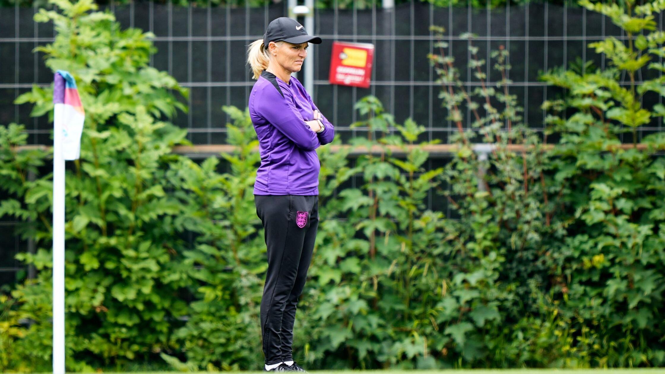 Trenerka Anglije želi mirnejše finale proti Španiji