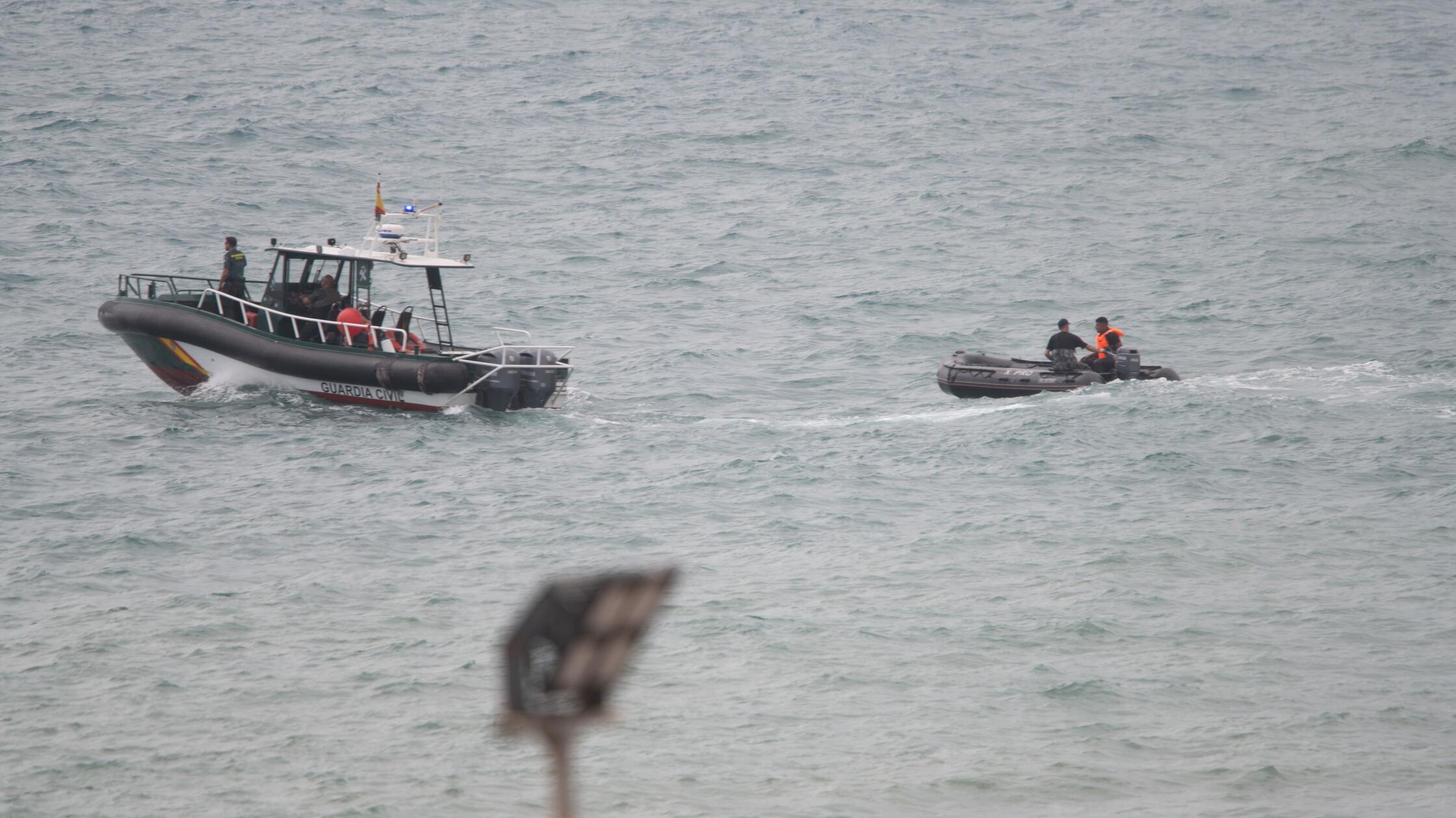 54 mladoletnikov preplavalo iz Maroka v Ceuto