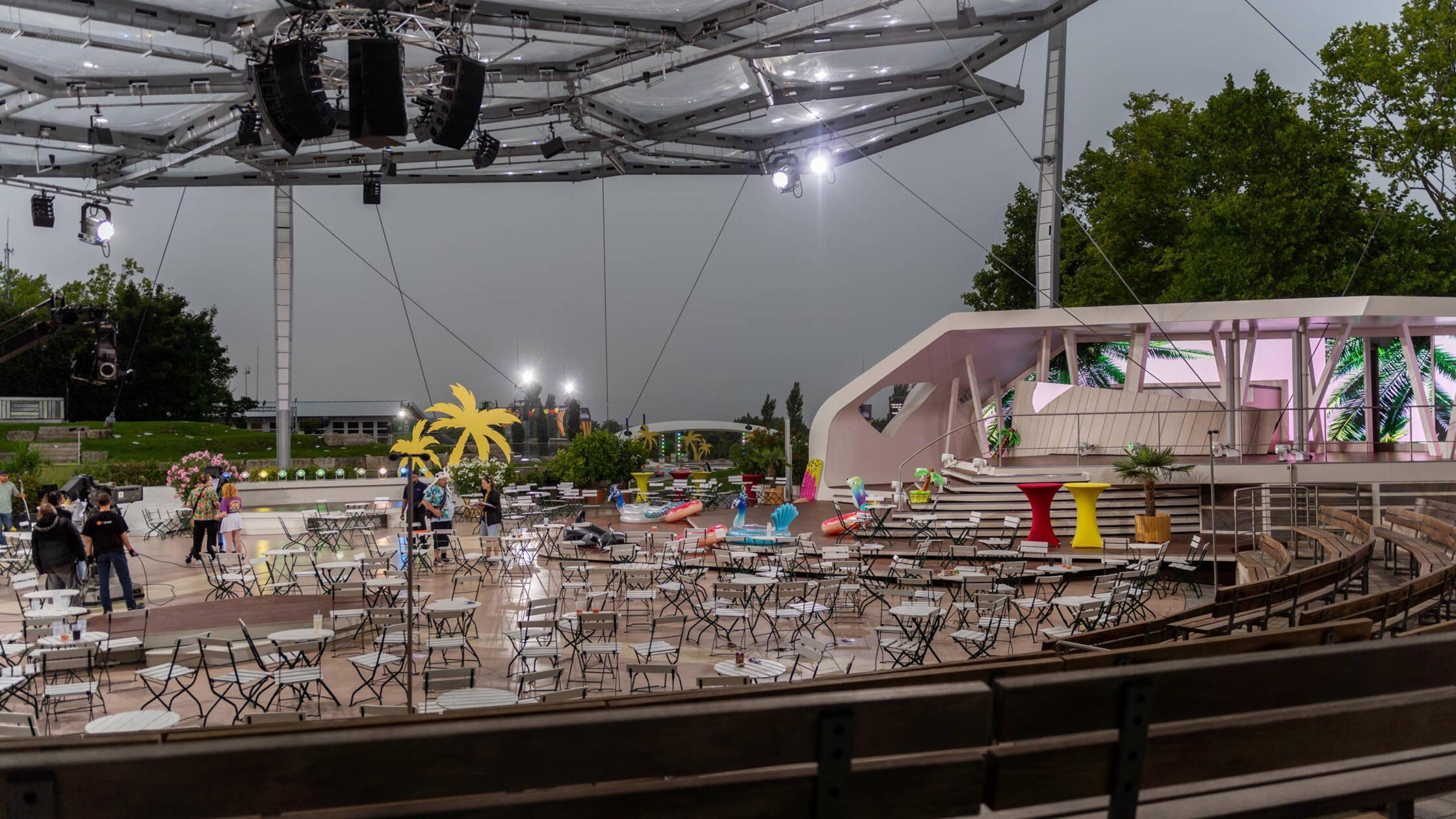 Abruptes Ende nach 13 Minuten: ZDF-“Fernsehgarten“ musste evakuiert werden