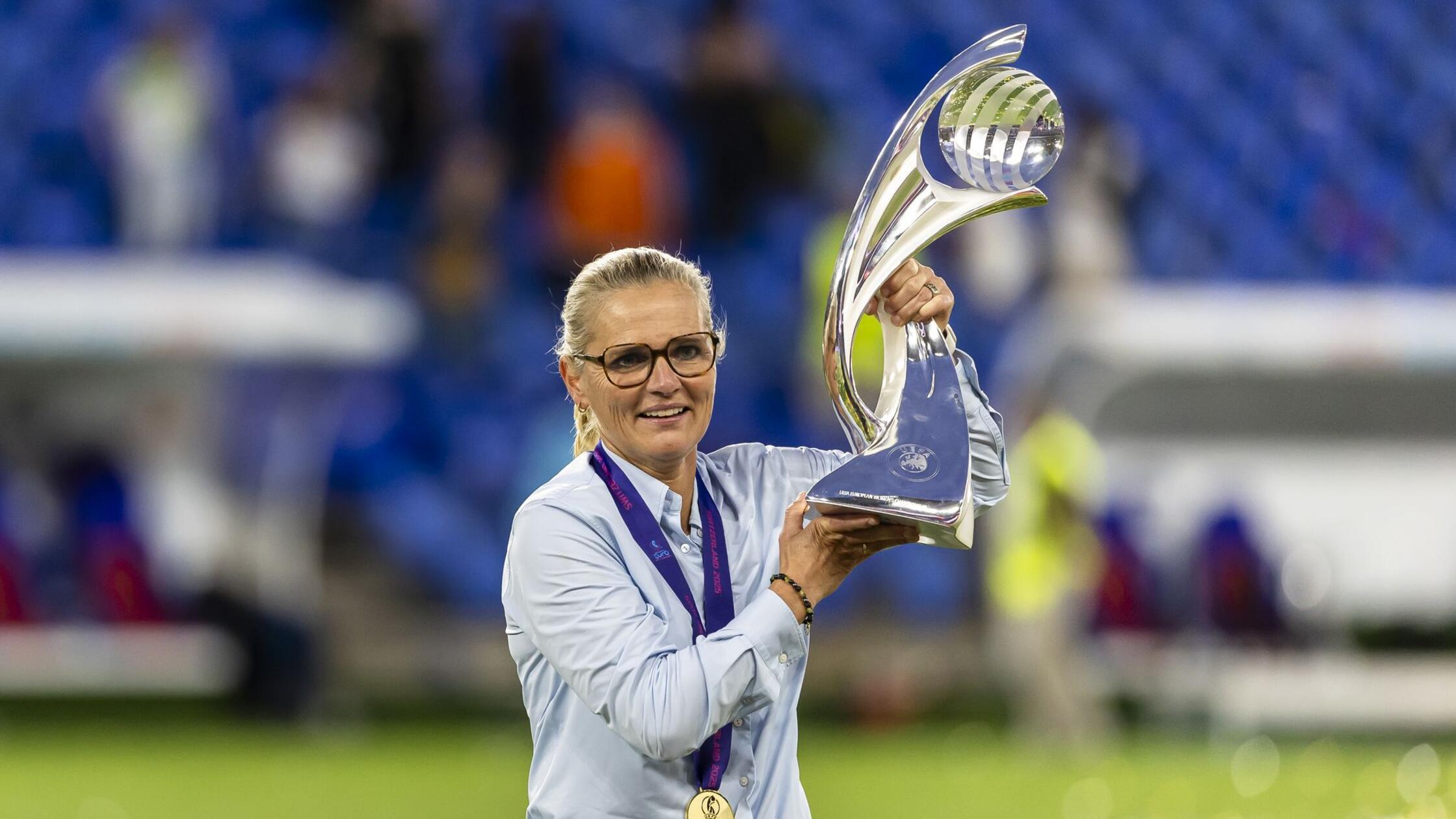 God save Wiegman: König Charles erteilt nächsten Auftrag