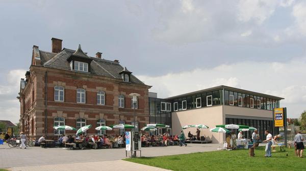 : Ob französisches Fest oder Deutschkurs für auslä