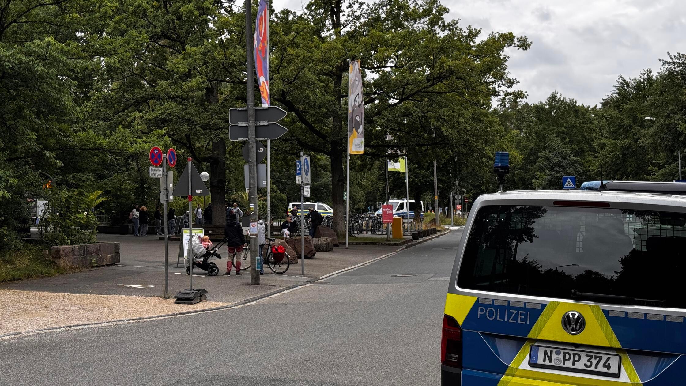 Tiergarten Nürnberg hat 12 Paviane erschossen - die Pressekonferenz live