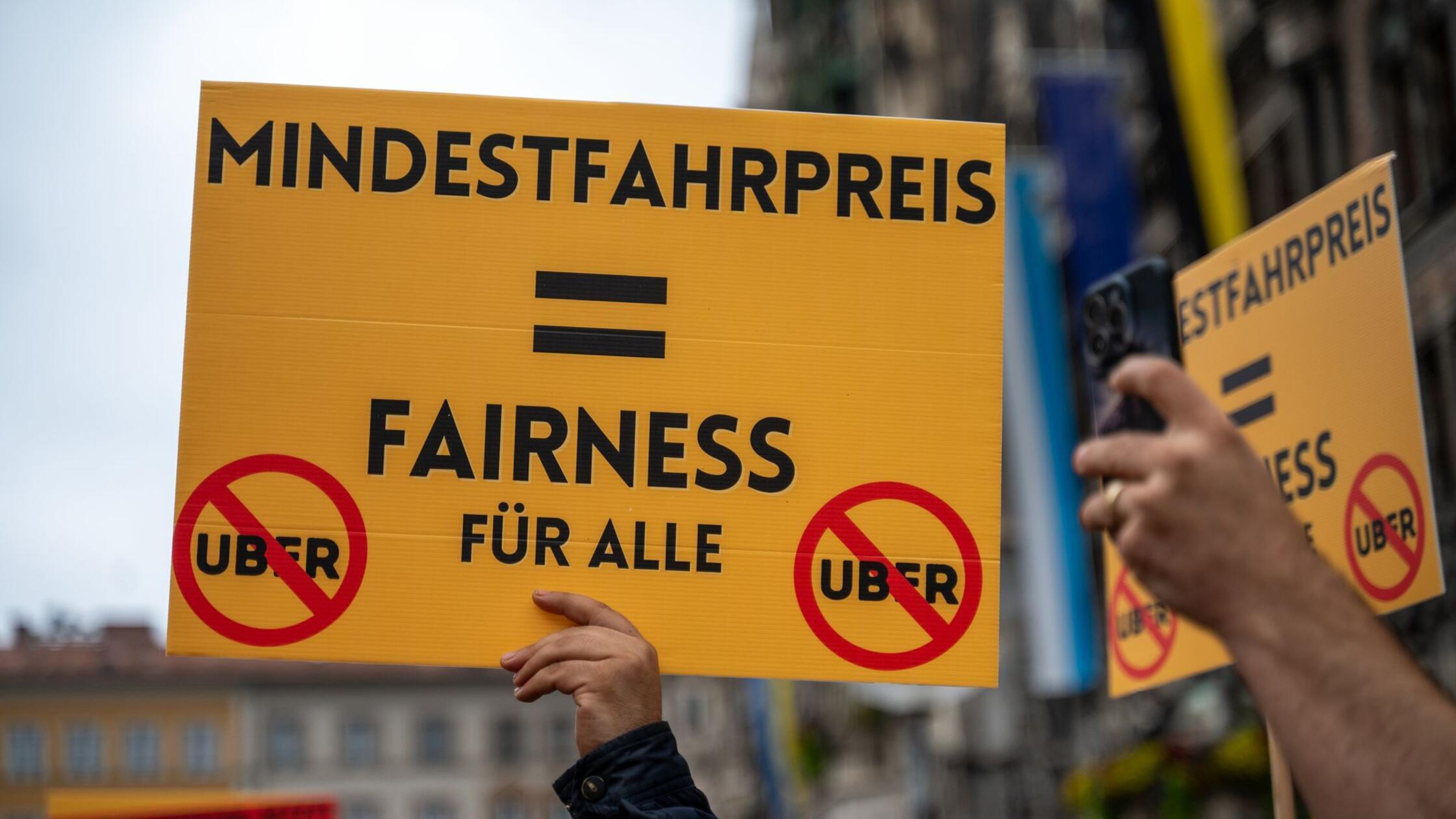 Münchner Taxifahrer demonstrieren erneut