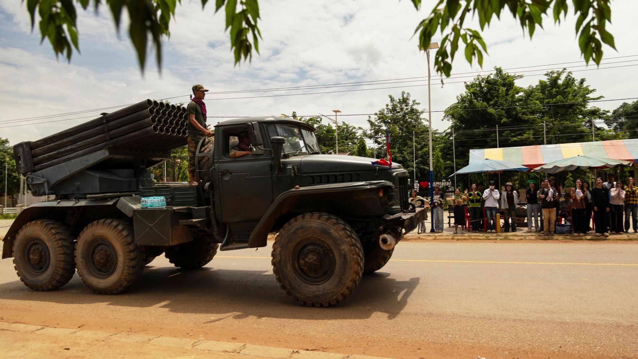 Thailand und Kambodscha: Prekäre Waffenruhe hält weitgehend