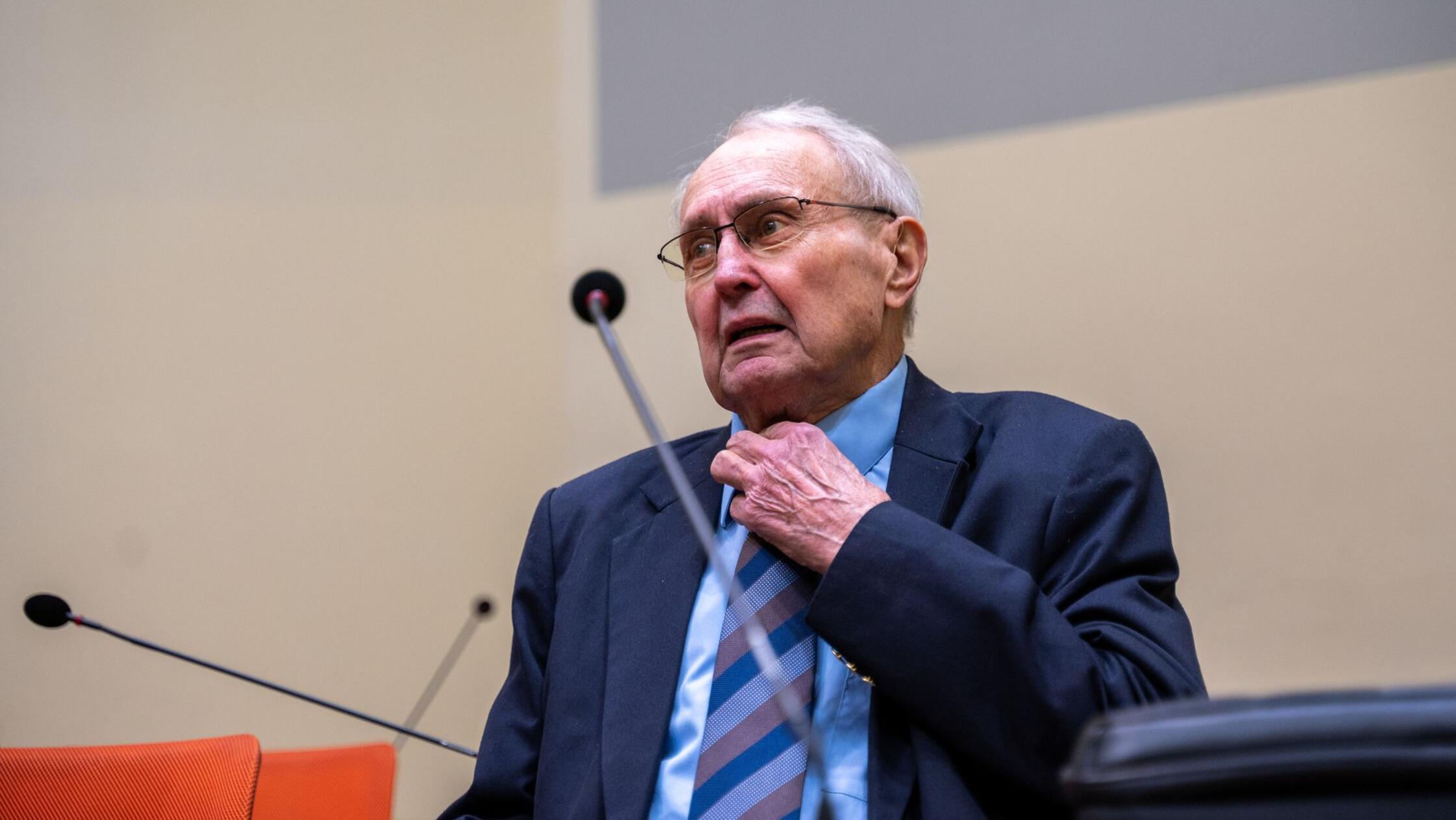 Urteil in Korruptionsprozess: Bewährungsstrafe für CSU-Mann